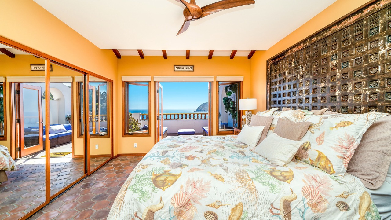 Photo of Patio Balcony in Avalon