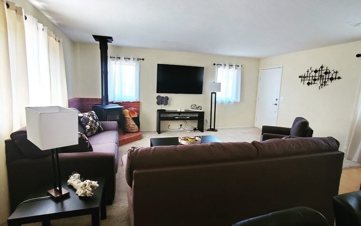 Photo of Livingroom in Pine Mountain Club