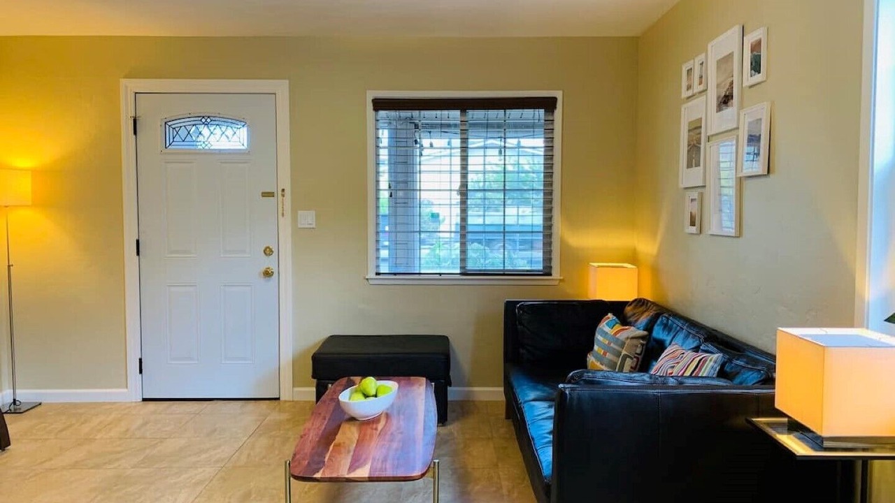 Photo of Livingroom in Willow Glen