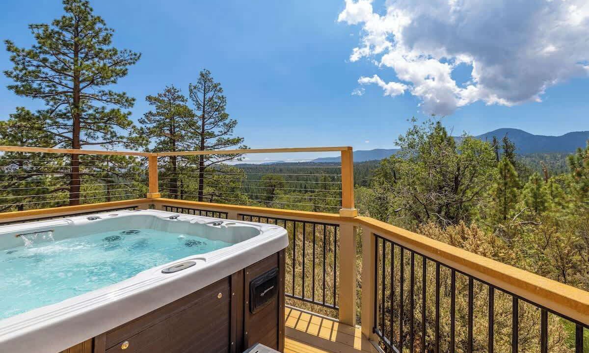Photo of Outdoor in Castle Glen Estates