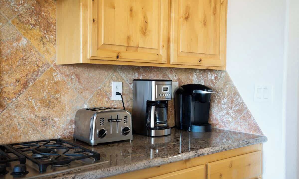 Photo of Kitchen in Castle Glen Estates