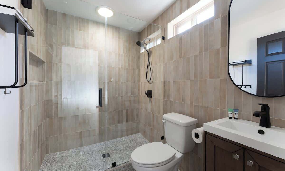 Photo of Bathroom in Castle Glen Estates