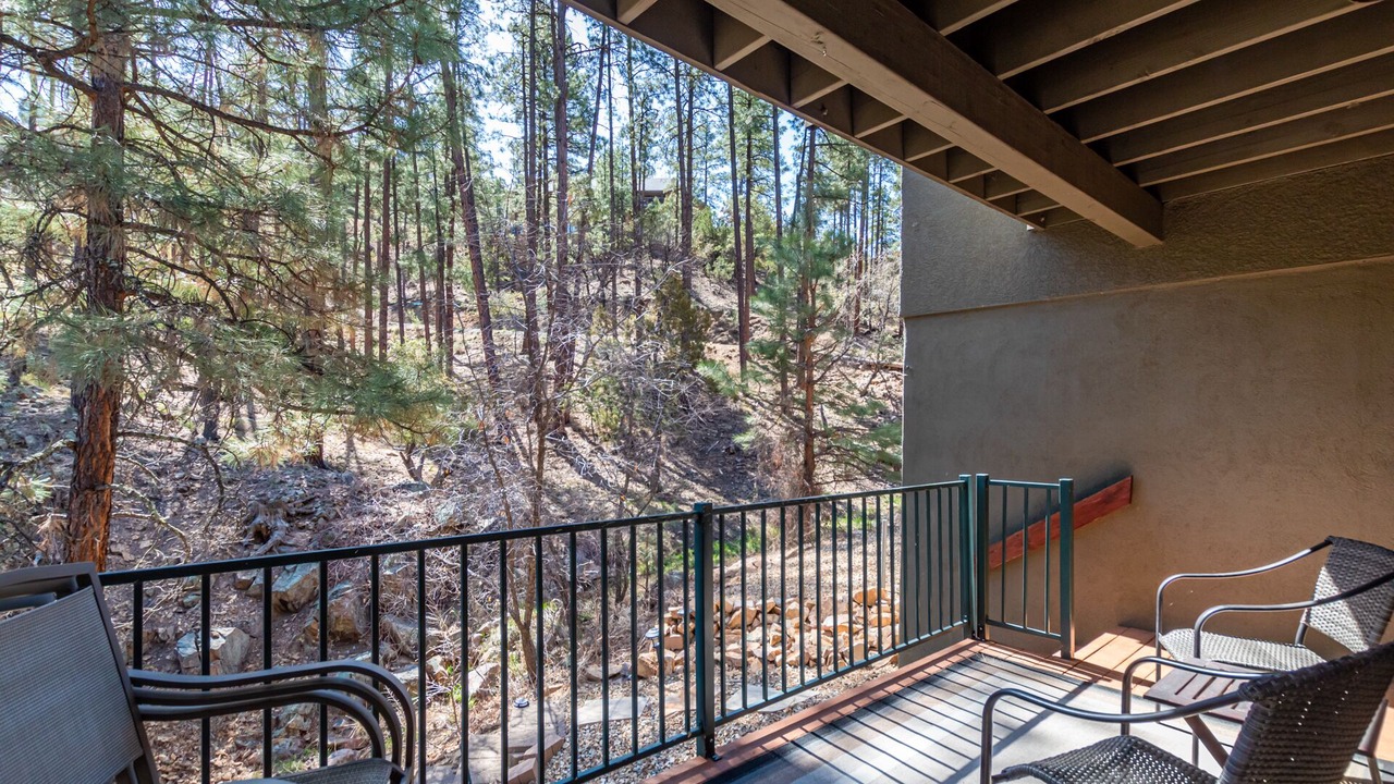 Photo of Patio Balcony in Mountain Club