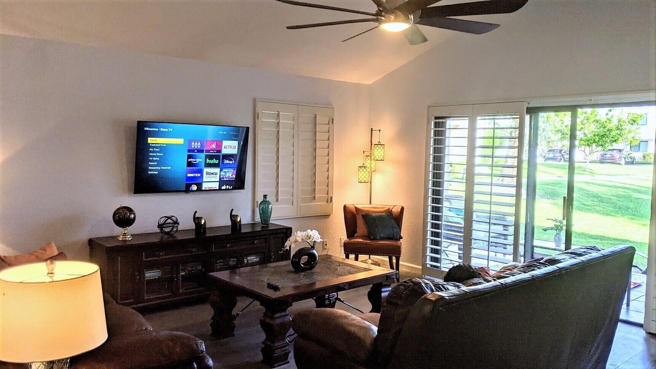 Photo of Livingroom in Cathedral City