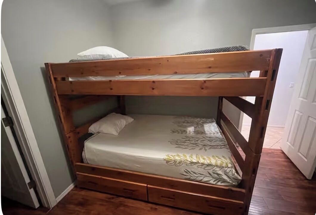 Photo of Bedroom in Rovey Farm Estates
