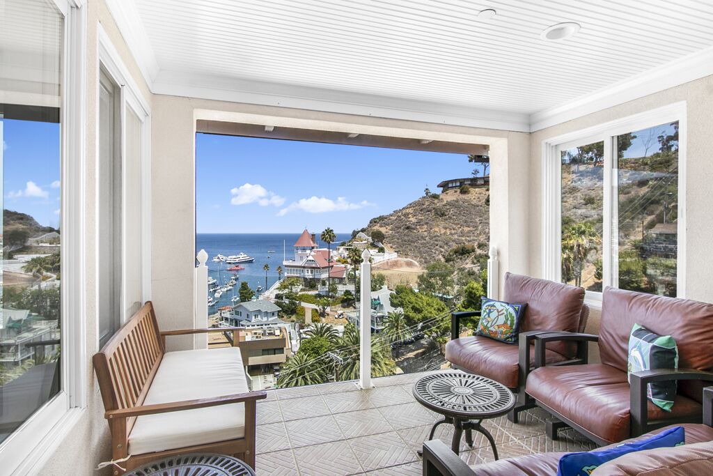 Photo of Patio Balcony in Avalon