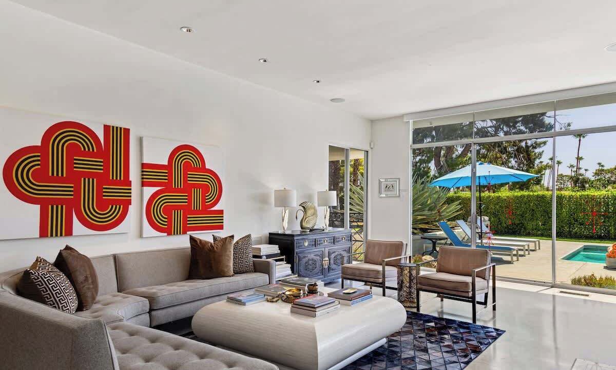 Photo of Livingroom in Indian Canyon