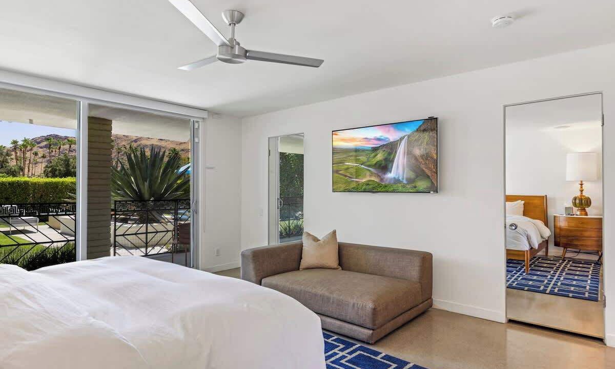 Photo of Bedroom in Indian Canyon