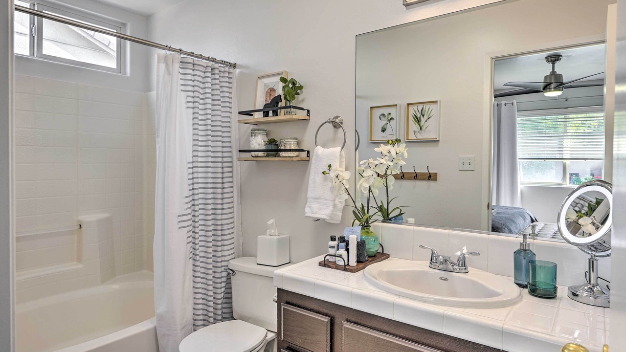Photo of Bathroom in Greenacres