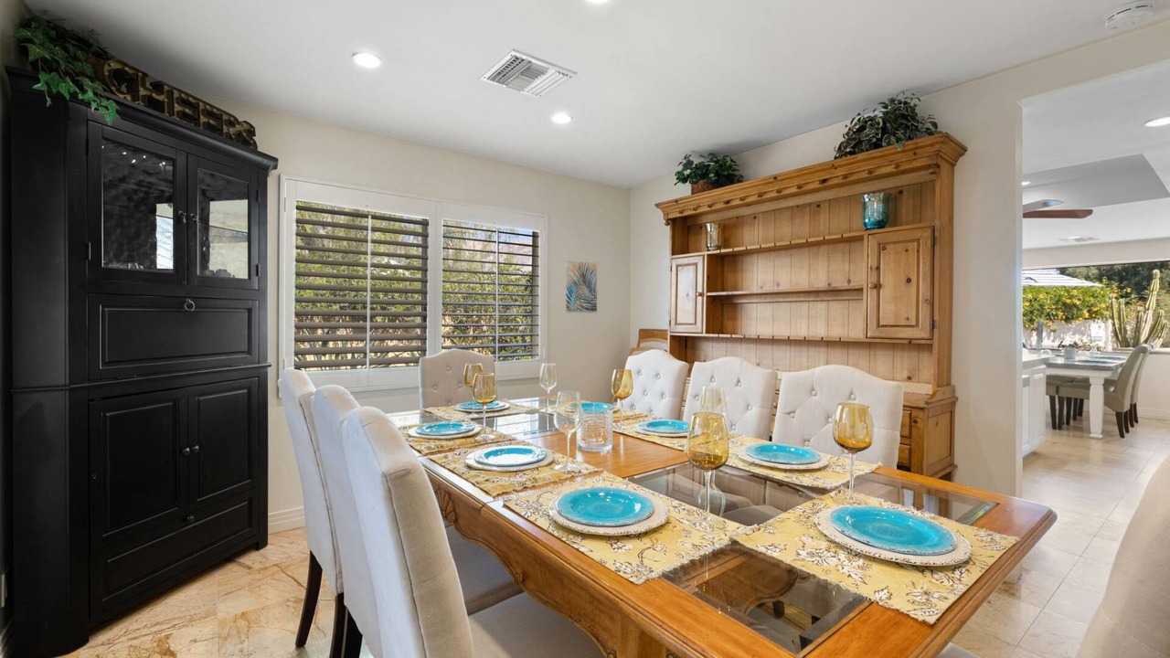 Photo of Livingroom in Palm Desert