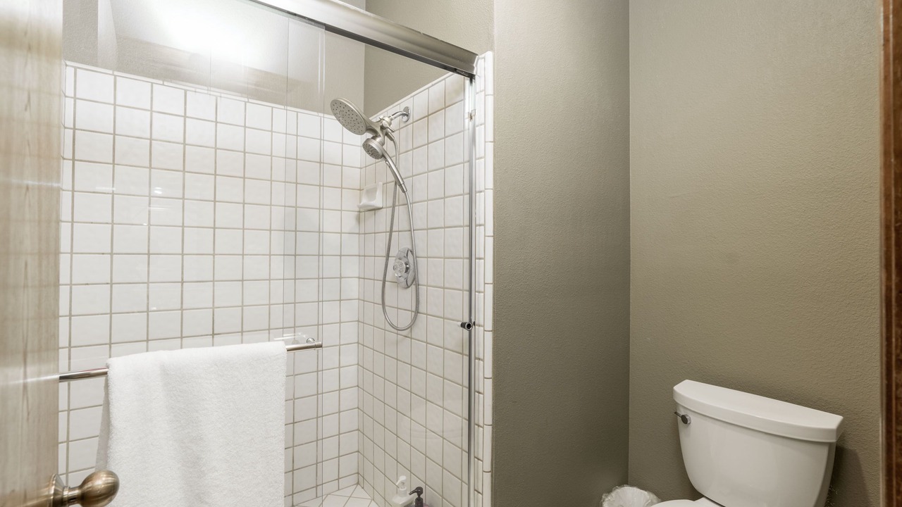 Photo of Bathroom in Shaver Lake