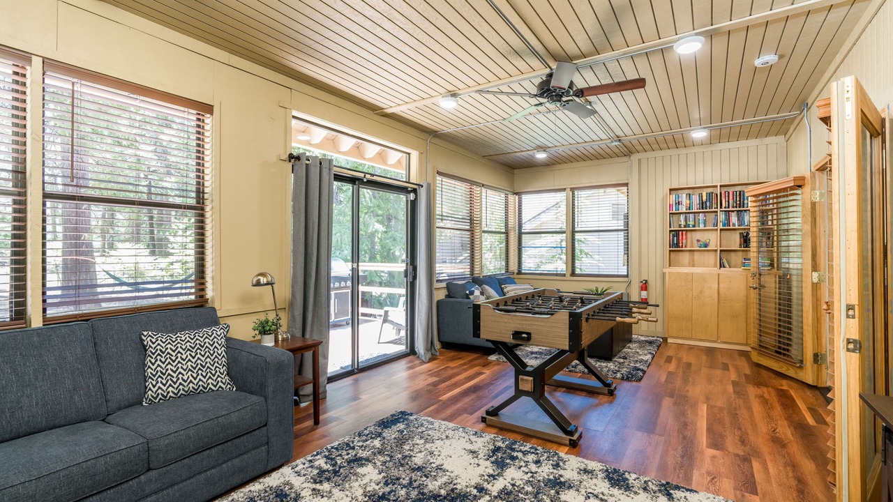 Photo of Bedroom in Shaver Lake