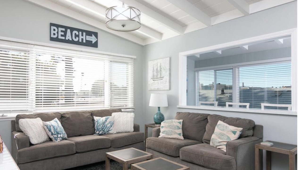 Photo of Bedroom in Pierpont Bay