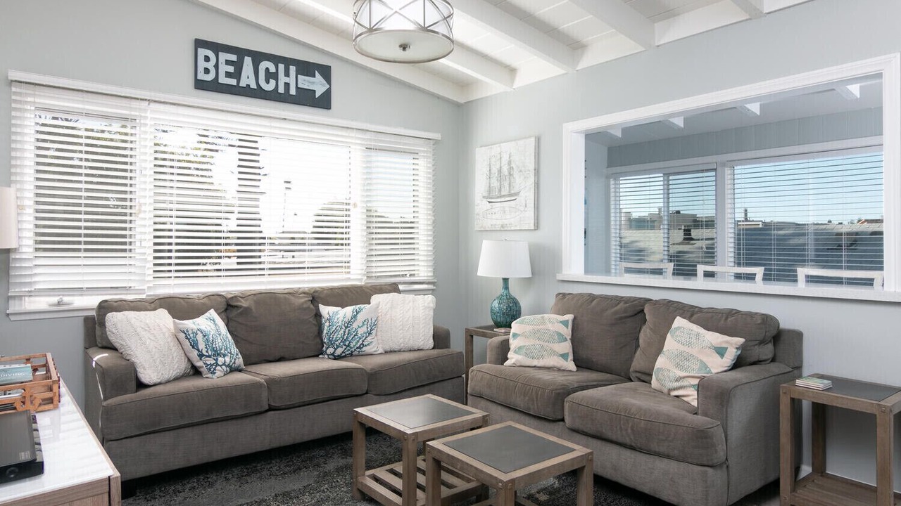 Photo of Bedroom in Pierpont Bay