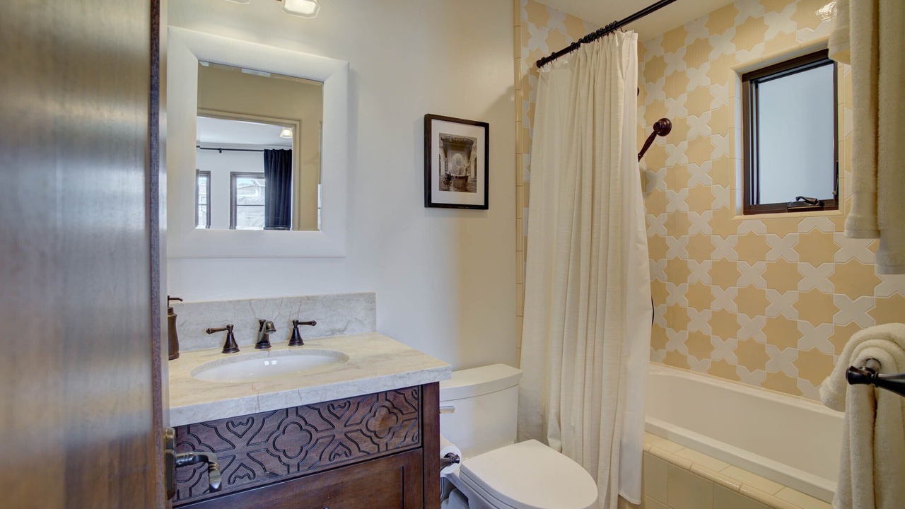 Photo of Bathroom in Mission Beach