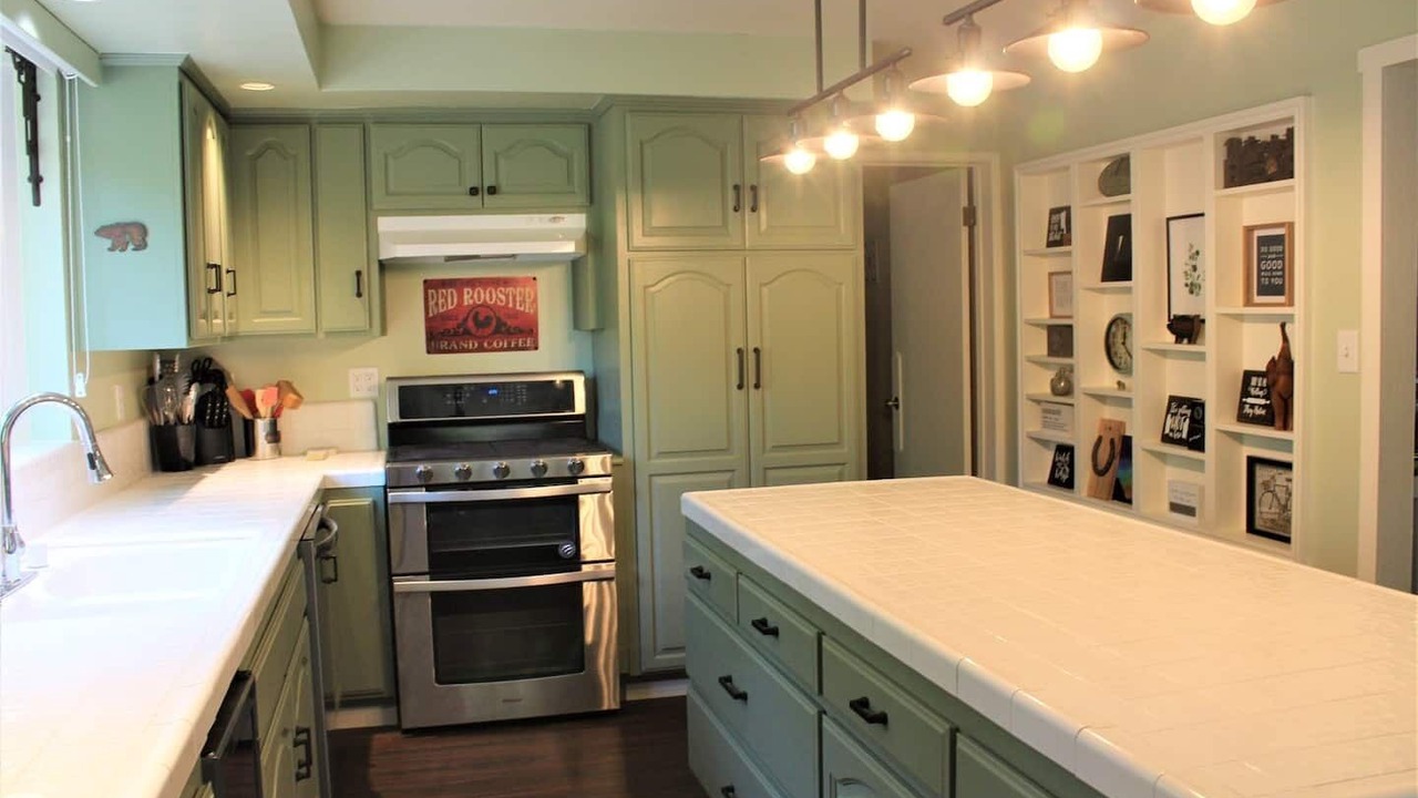 Photo of Kitchen in Pine Mountain Club