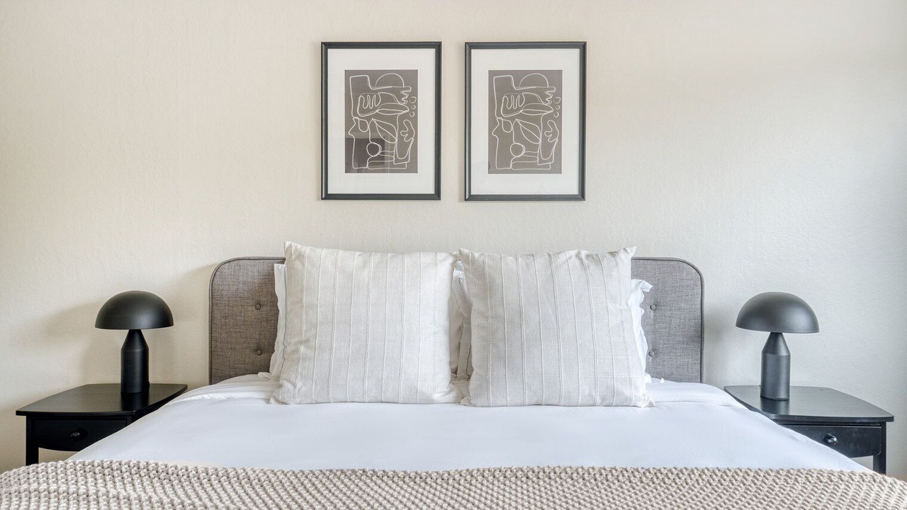 Photo of Bedroom in Mountain View