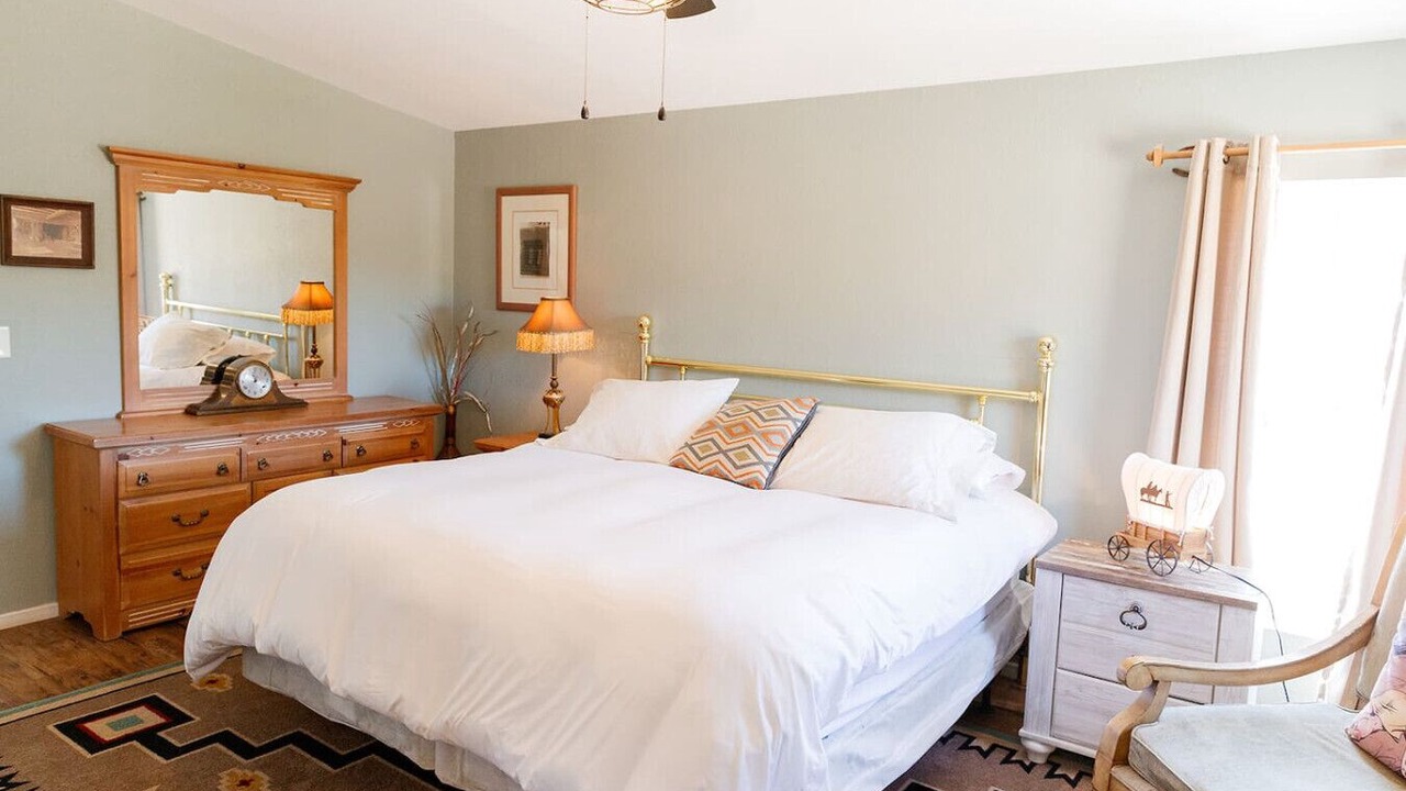 Photo of Bedroom in Yucca Valley