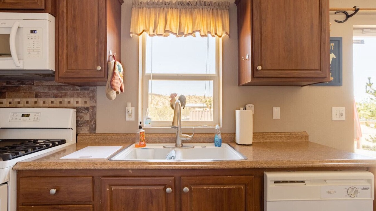 Photo of Kitchen in Yucca Valley