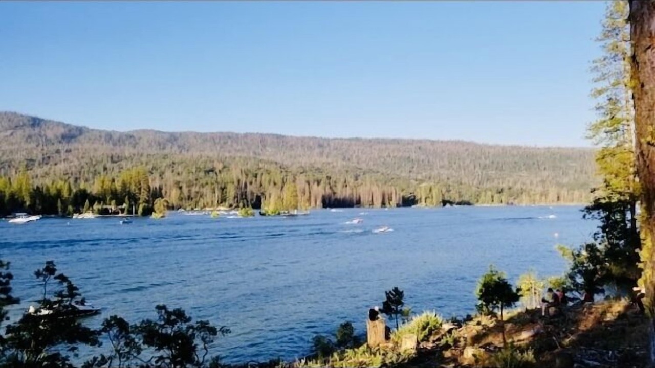 Photo of Others in Yosemite Lakes