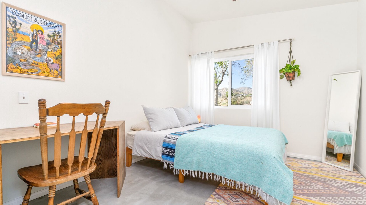 Photo of Bedroom in Morongo Valley