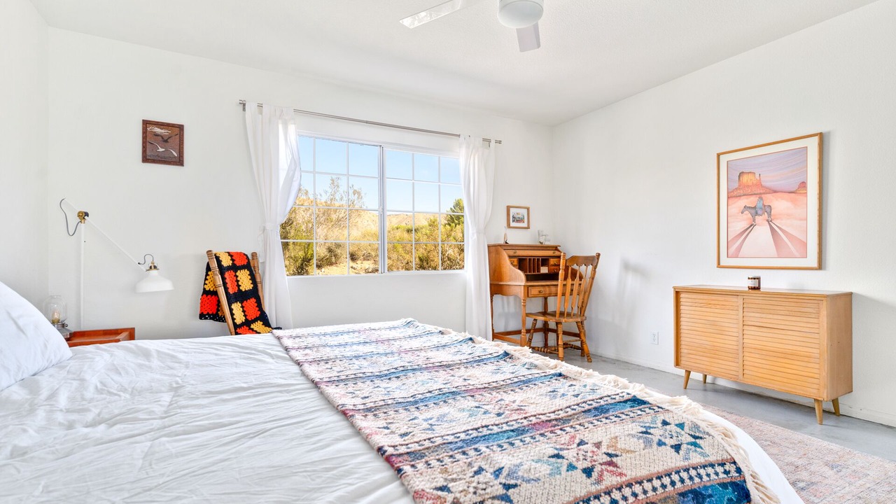 Photo of Bedroom in Morongo Valley