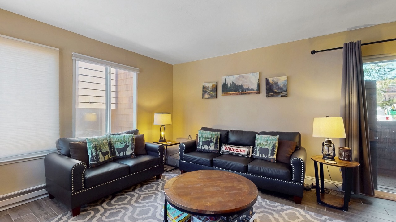 Photo of Livingroom in Truckee