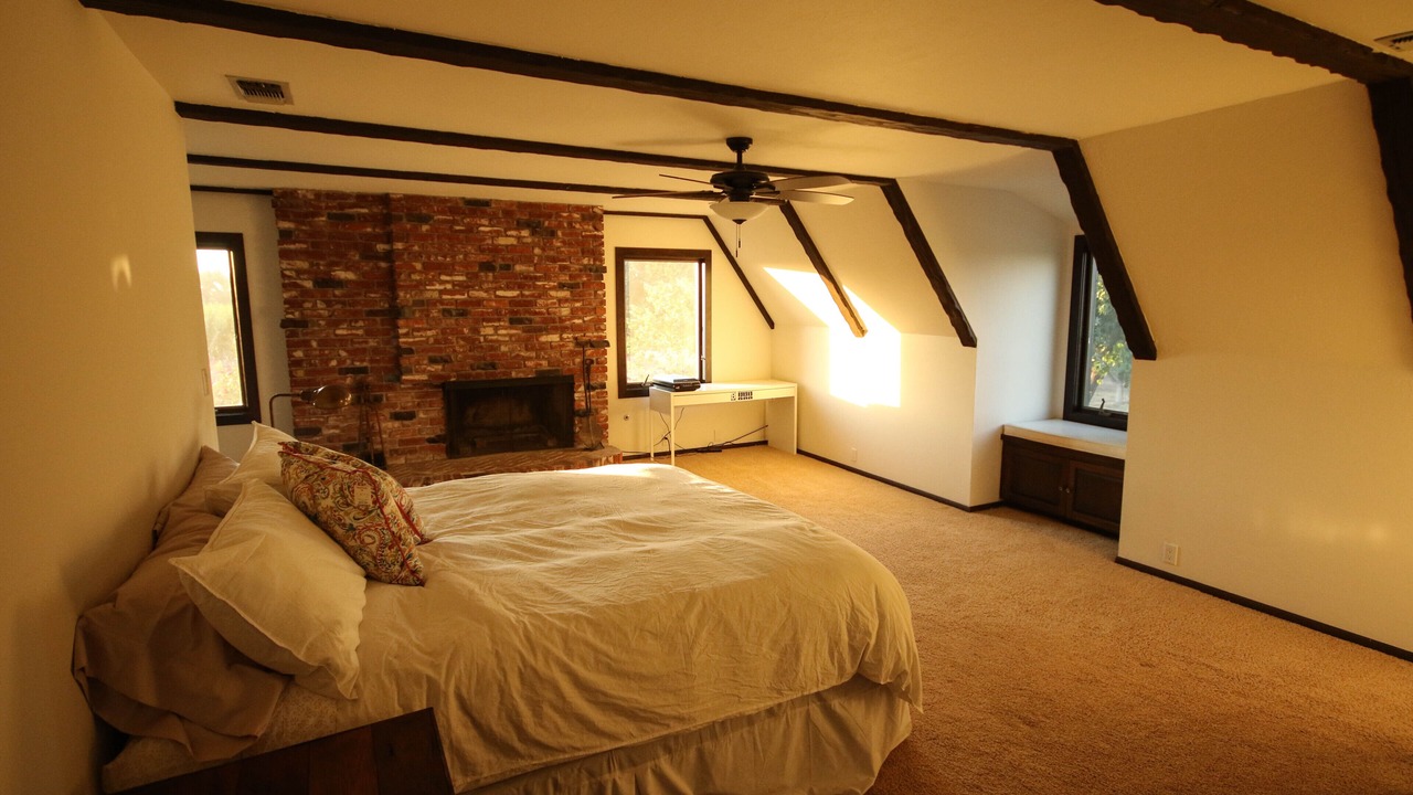 Photo of Bedroom in Raisin
