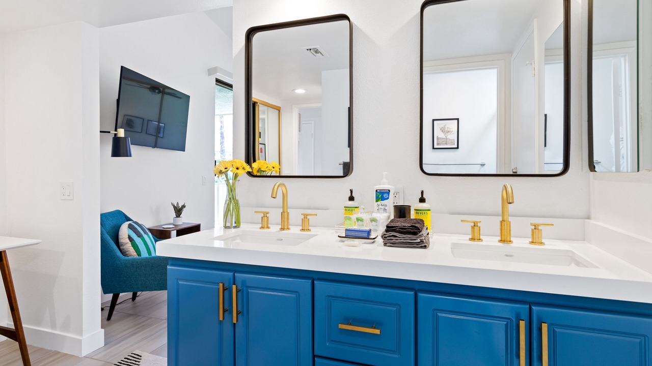 Photo of Bathroom in Indian Canyon
