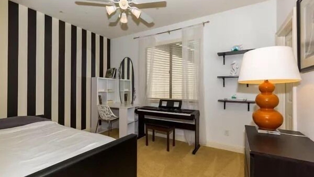 Photo of Bedroom in Roseville