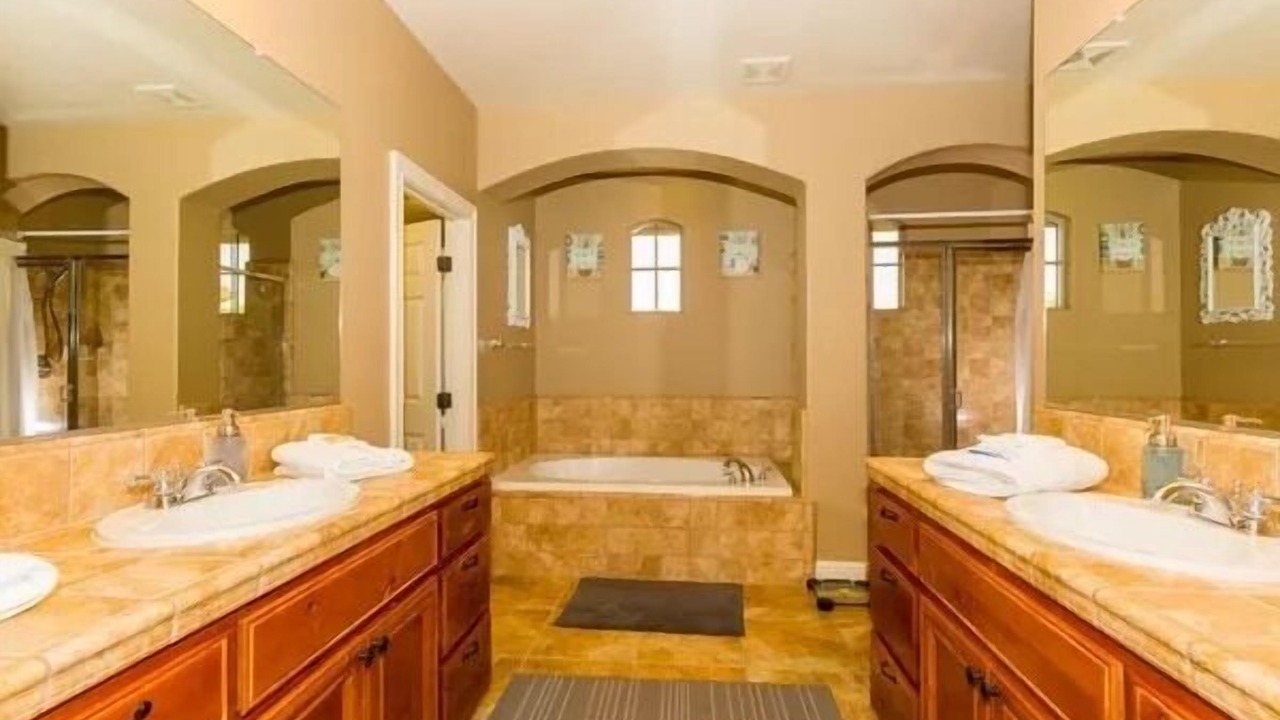 Photo of Bathroom in Roseville