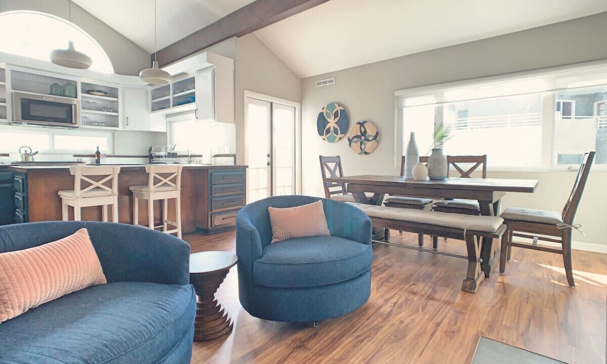 Photo of Livingroom in South Mission Beach