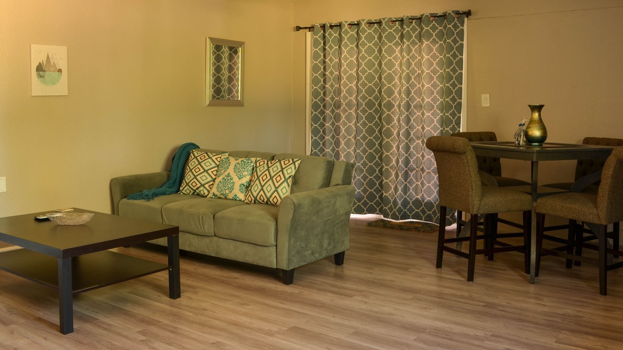 Photo of Livingroom in West Whittier-Los Nietos