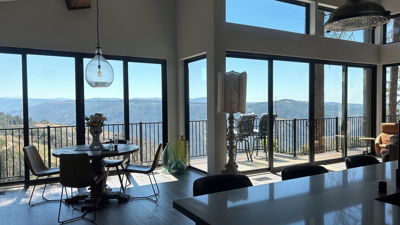 Photo of Bedroom in Foresthill