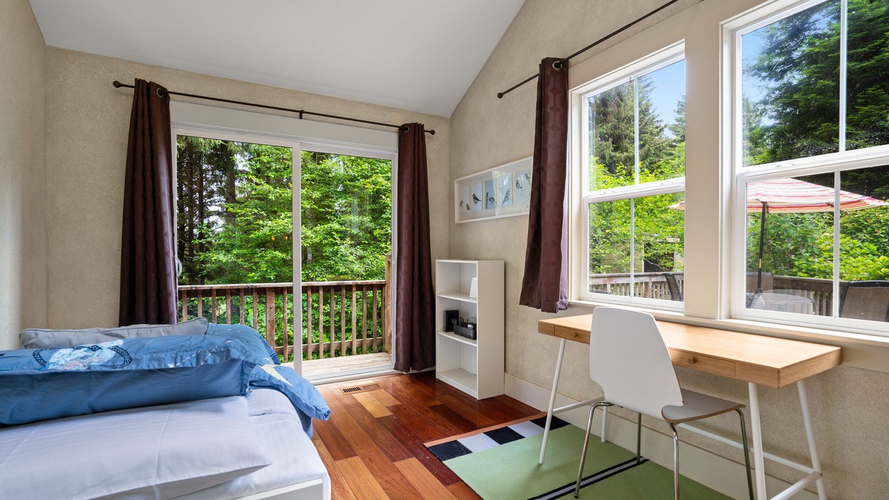 Photo of Bedroom in Orick