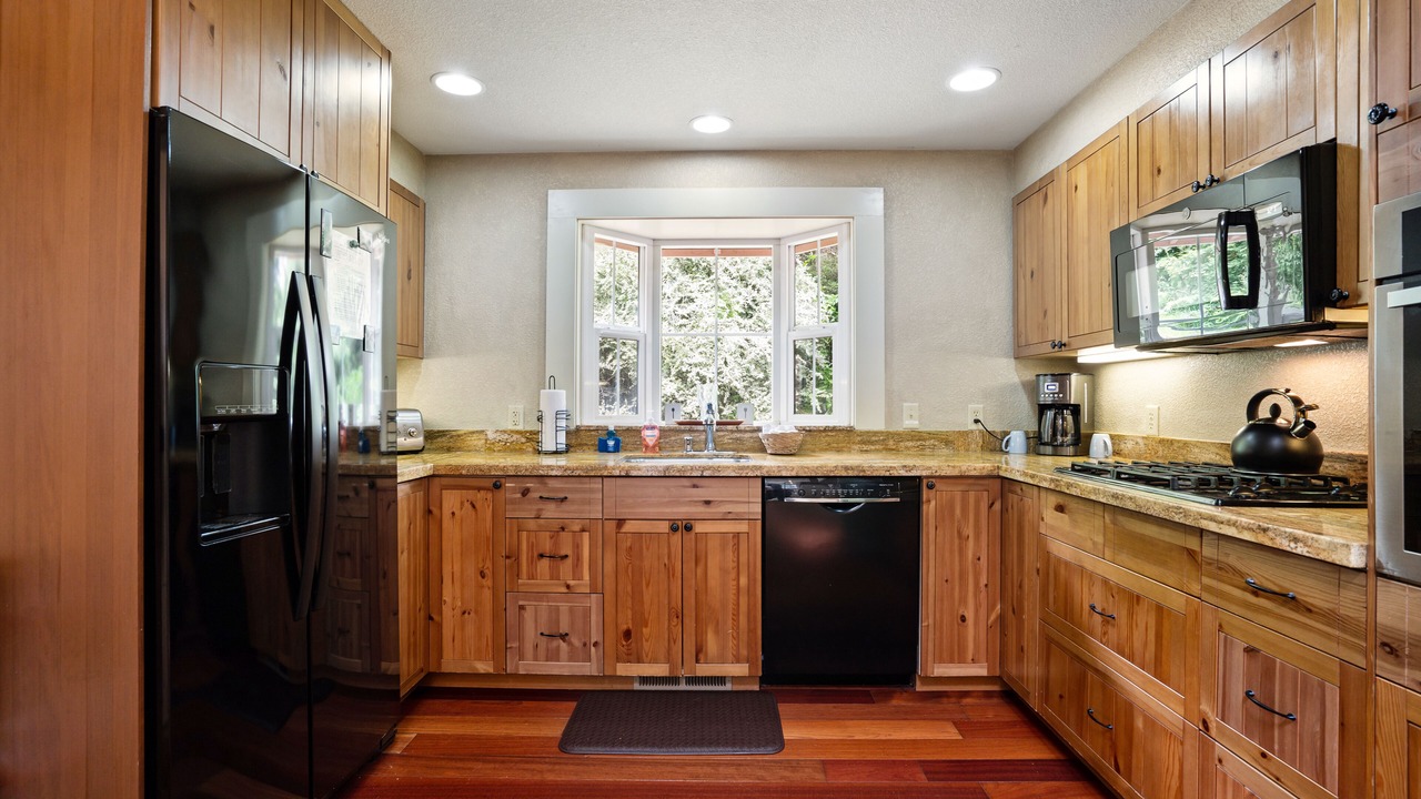 Photo of Kitchen in Orick
