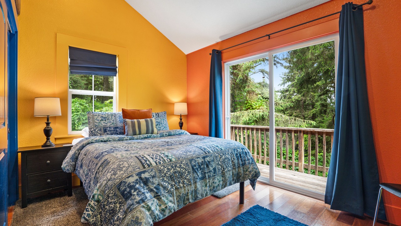 Photo of Bedroom in Orick