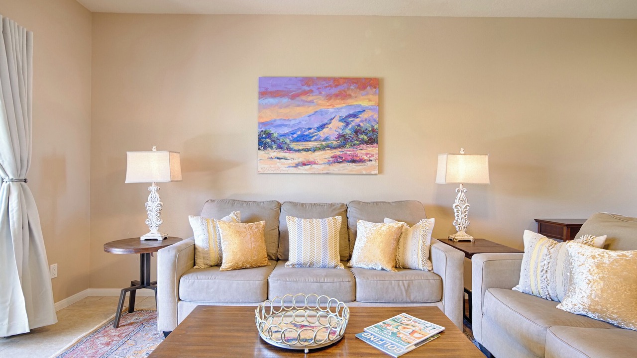 Photo of Livingroom in Palm Desert