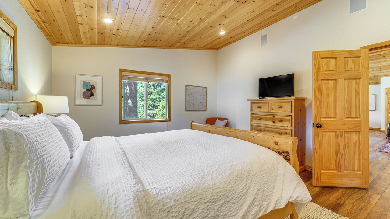 Photo of Bedroom in Truckee