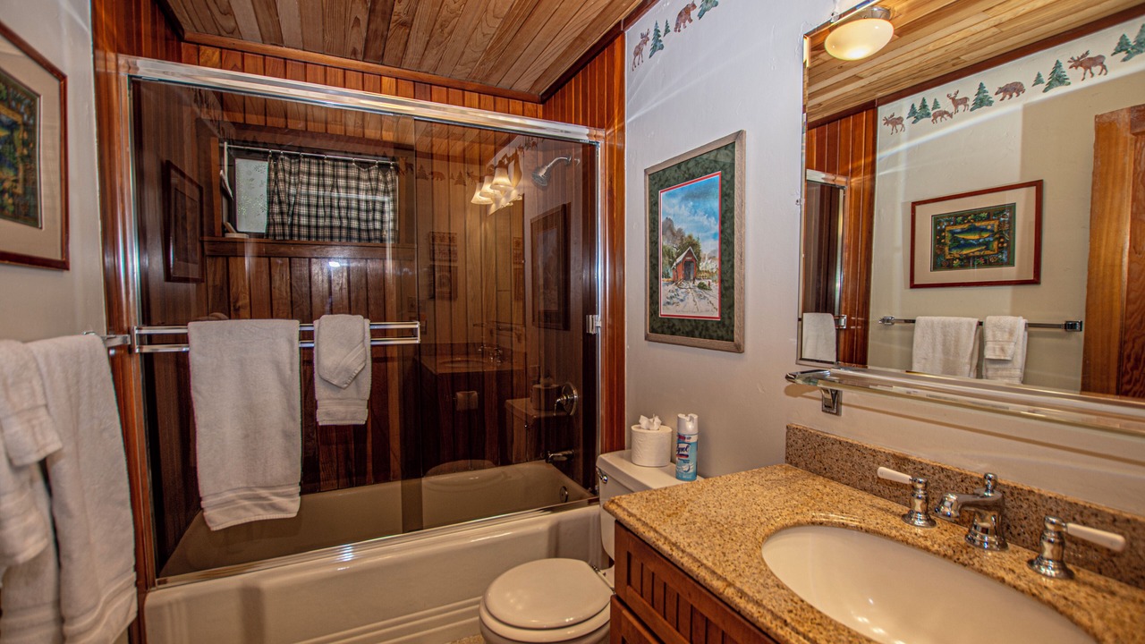 Photo of Bathroom in Sunnyside