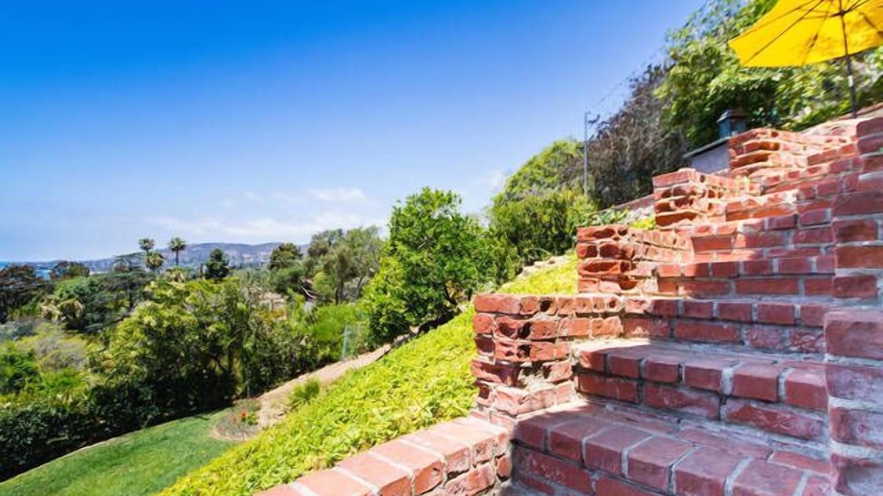 Photo of Outdoor in Diamond Crestview