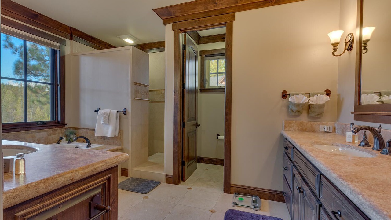 Photo of Bathroom in Truckee