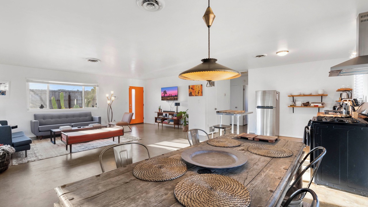 Photo of Livingroom in Yucca Valley