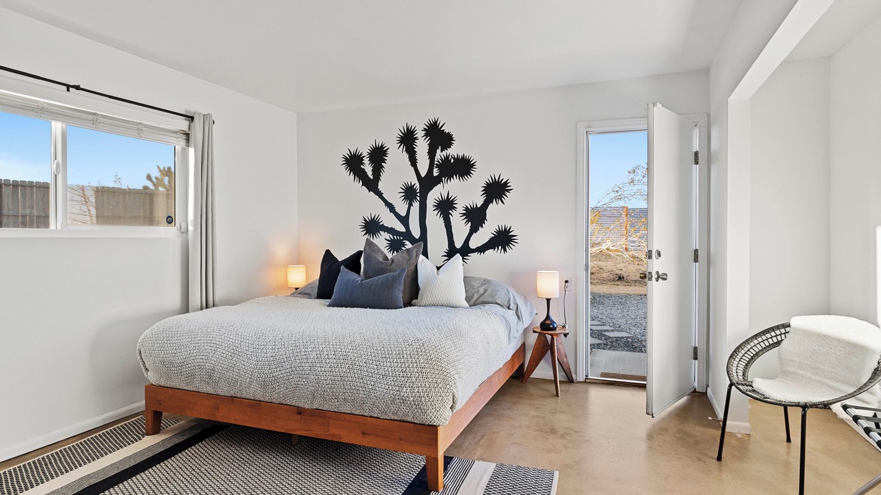 Photo of Bedroom in Yucca Valley