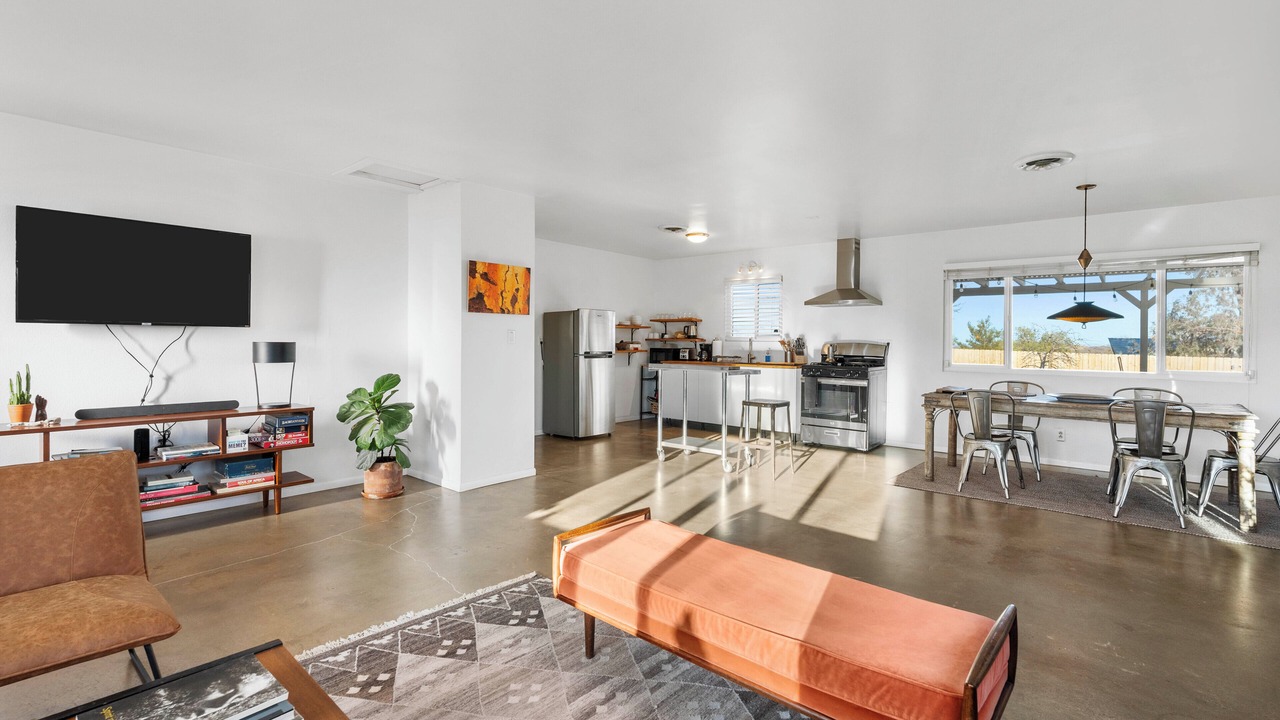 Photo of Livingroom in Yucca Valley