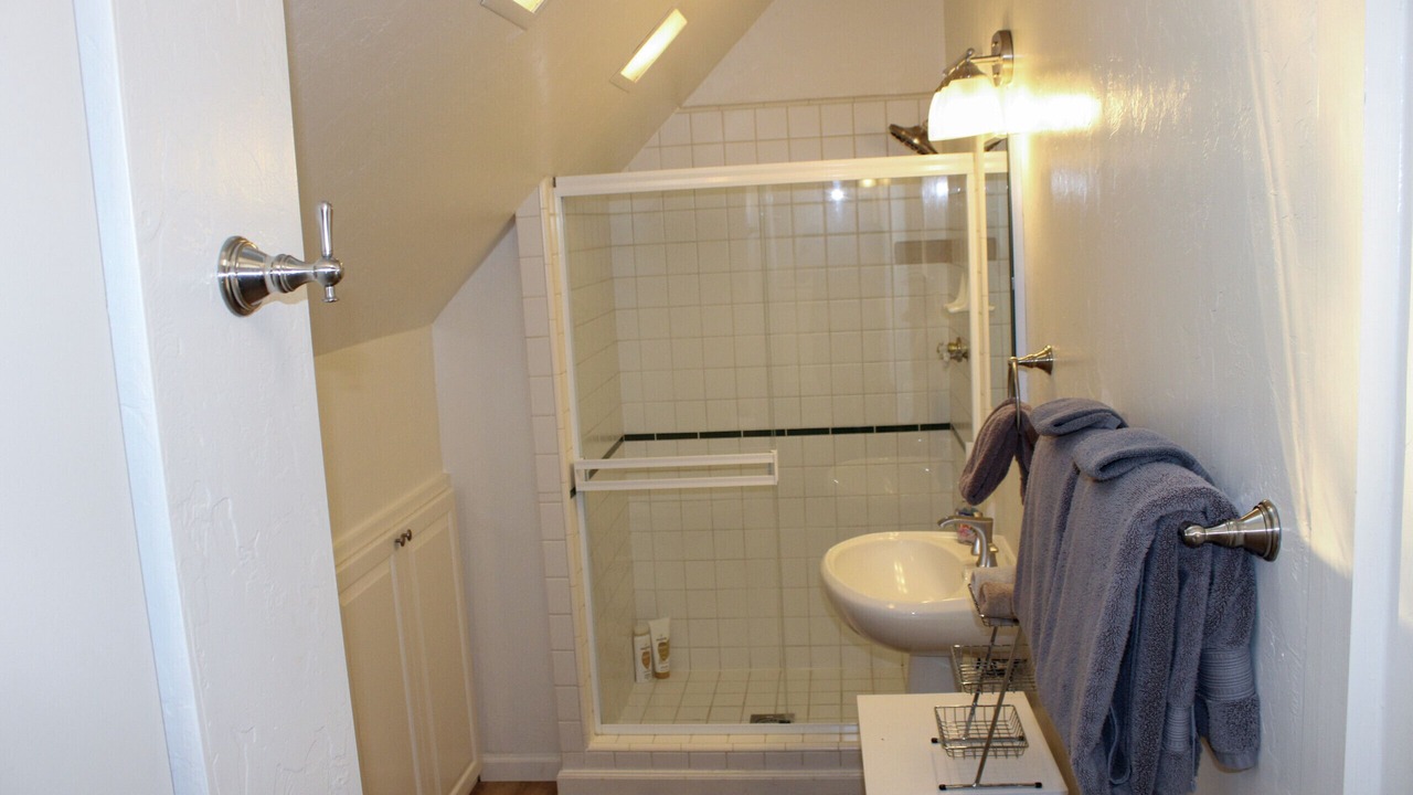 Photo of Bathroom in Mountain Club