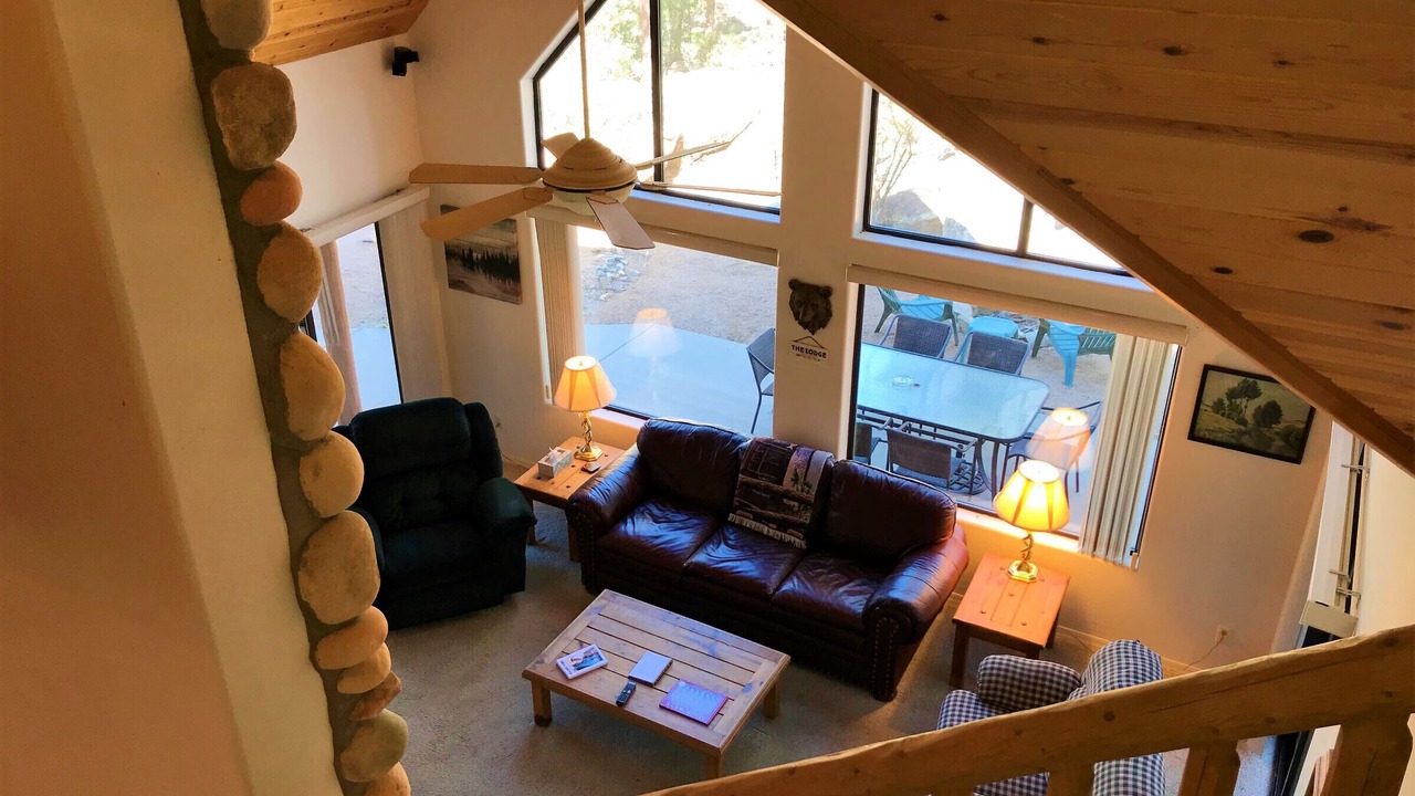 Photo of Livingroom in Highland Pines