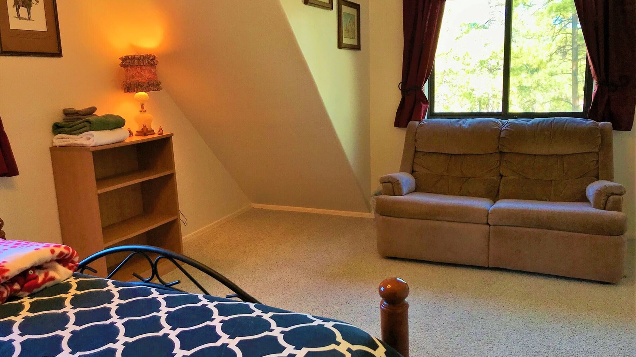 Photo of Bedroom in Highland Pines