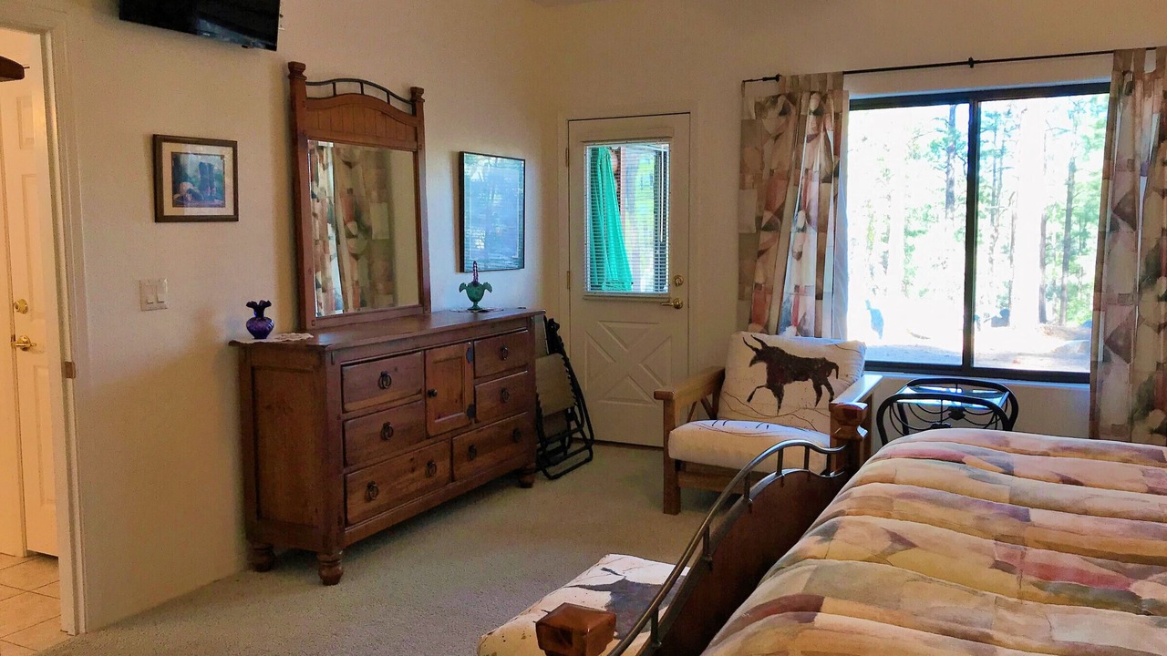 Photo of Bedroom in Highland Pines