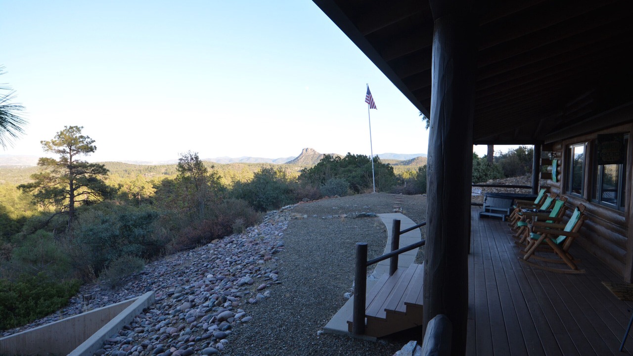 Photo of Outdoor in Highland Pines